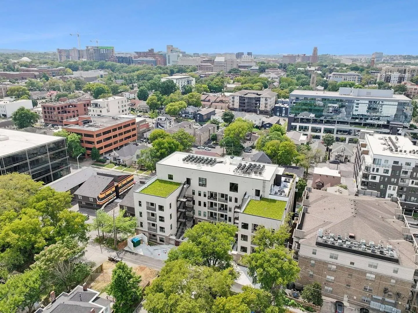 Villa Let Er Buck On Music Row, Mins To Broadway With Pool, Gym, Balcony à Nashville