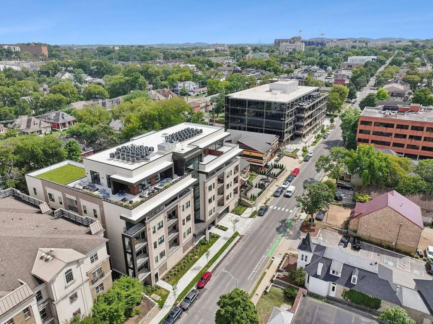 Let Er Buck On Music Row, Mins To Broadway With Pool, Gym, Balcony Villa Nashville 0*,  Verenigde Staten