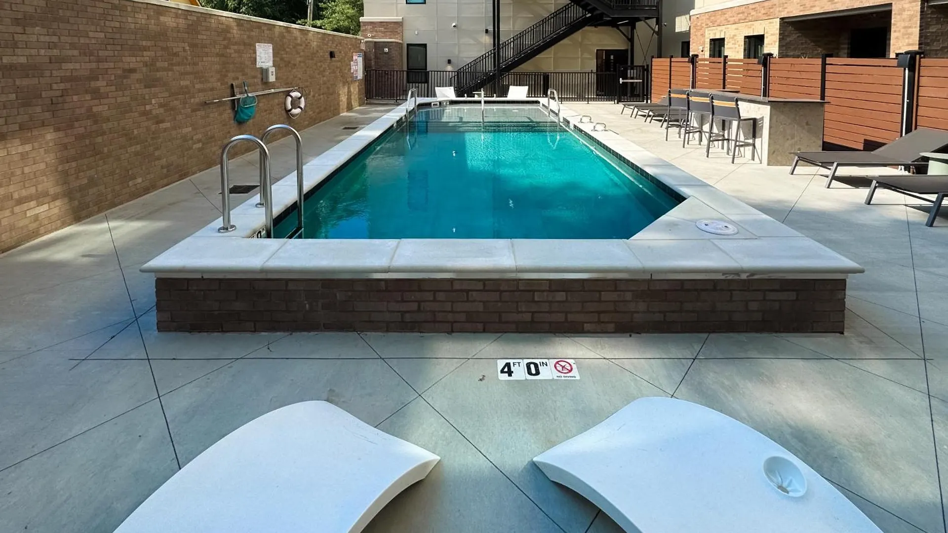 Let Er Buck On Music Row, Mins To Broadway With Pool, Gym, Balcony Villa Nashville
