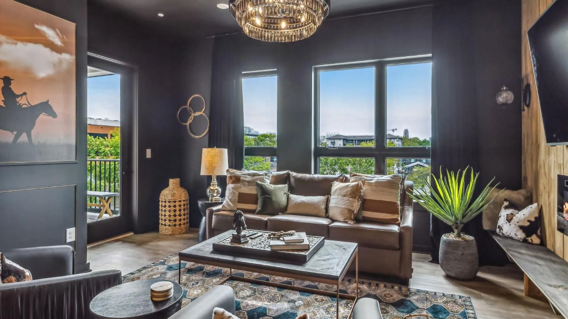 Vakantiehuis Let Er Buck On Music Row, Mins To Broadway With Pool, Gym, Balcony Villa Nashville